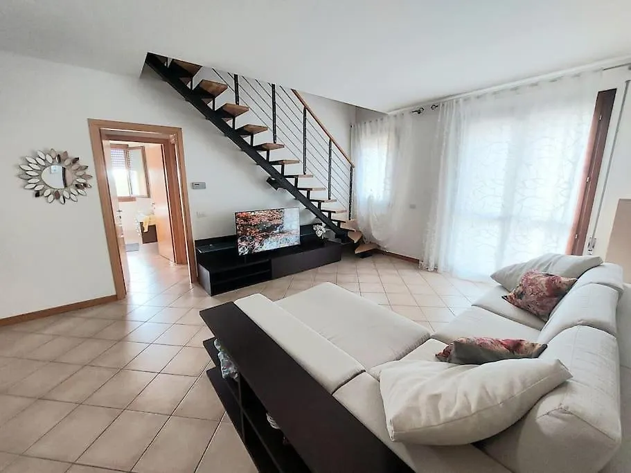 Stefano Apartments Padova Spacious,With Parking Mestrino